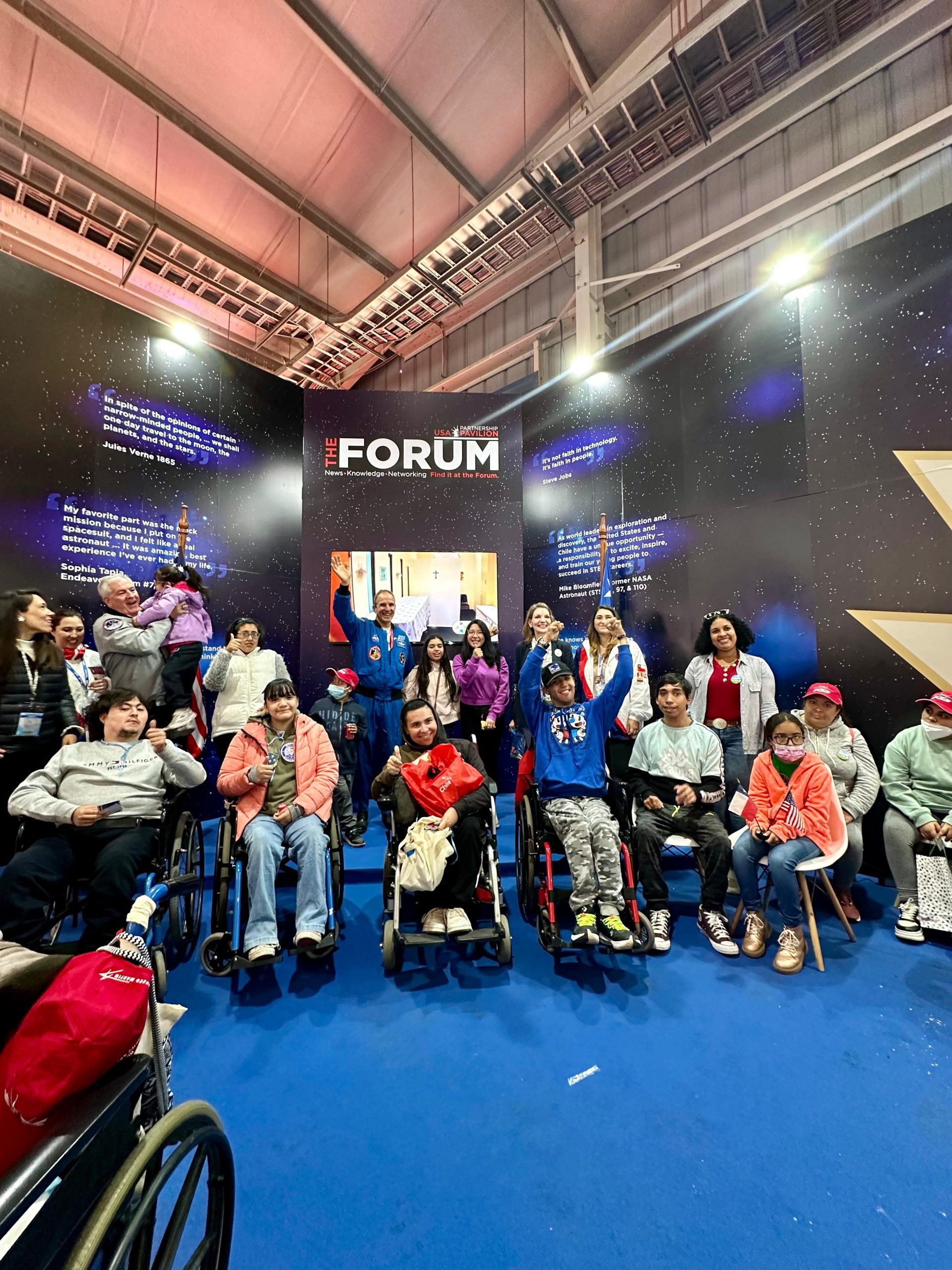 Embajada de Estados Unidos y USAF invitan a Teletón a la FIDAE 2024