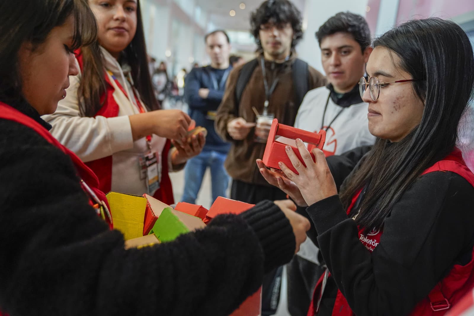 Voluntarios de Teletón mejoraron accesibilidad en casas